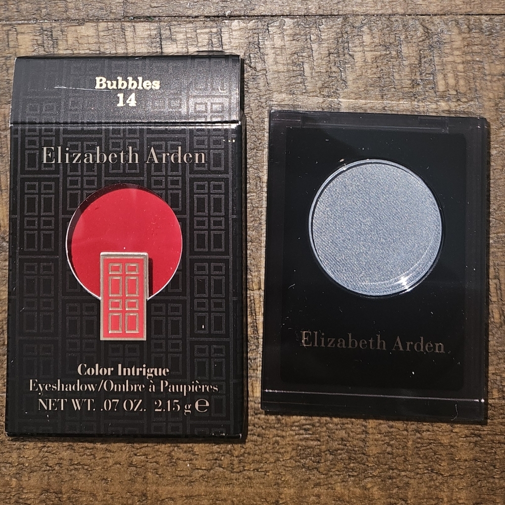 Elizabeth Arden Color Intrigue Eyeshadow Bubbles Blue